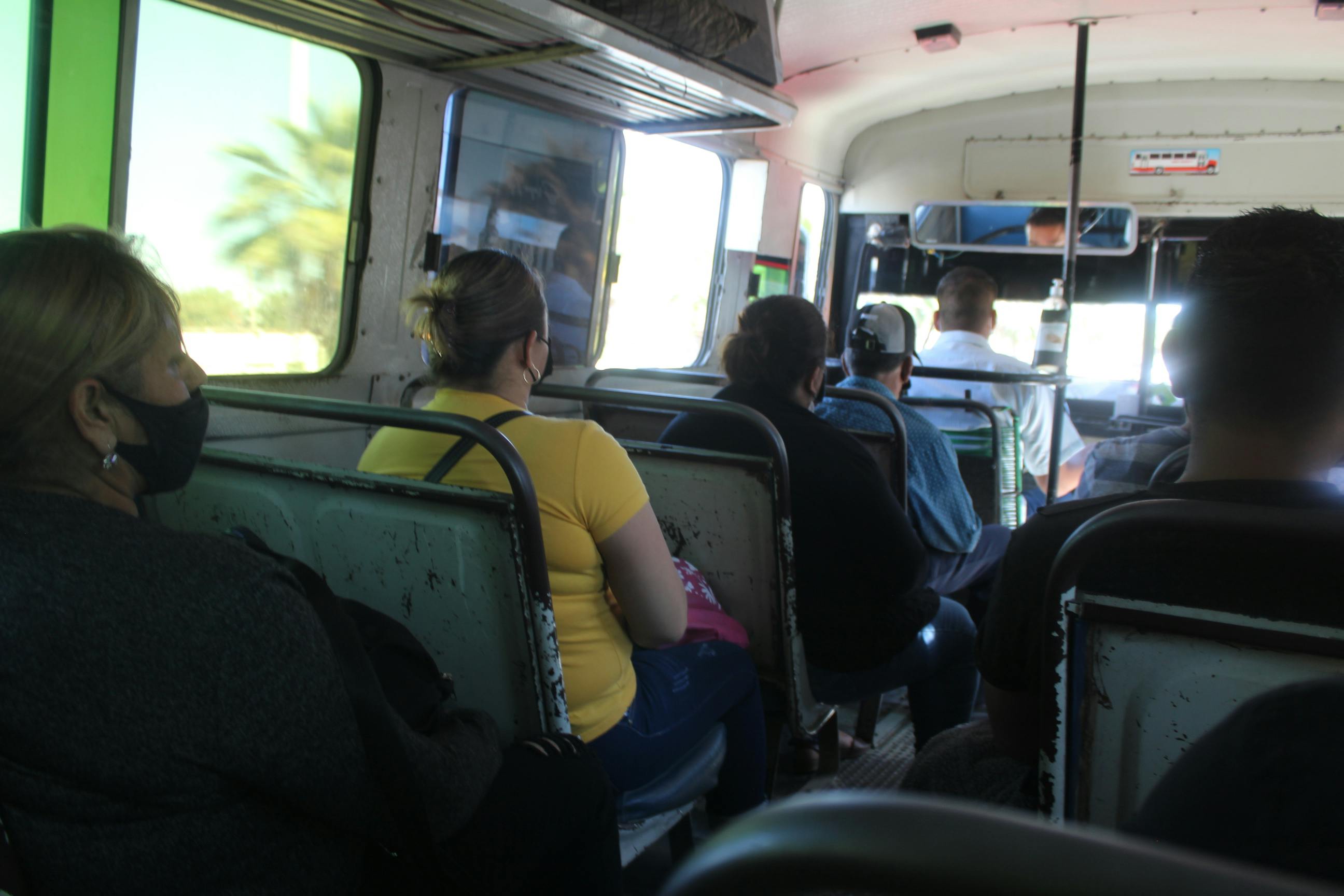 Metrobús Laguna.