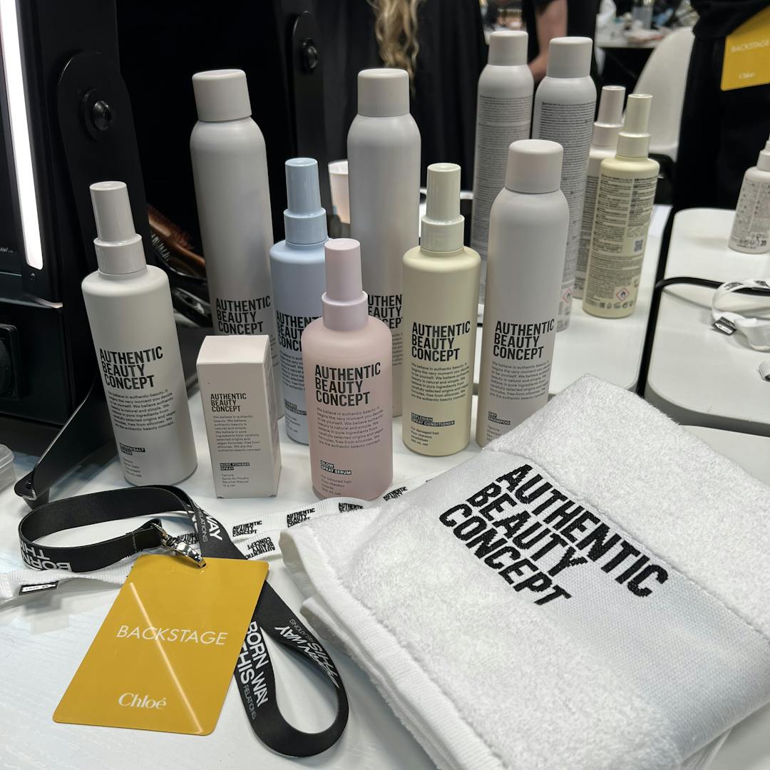 Chloé x Authentic Beauty Concept – Backstage-Management und PR auf der Paris Fashion Week.