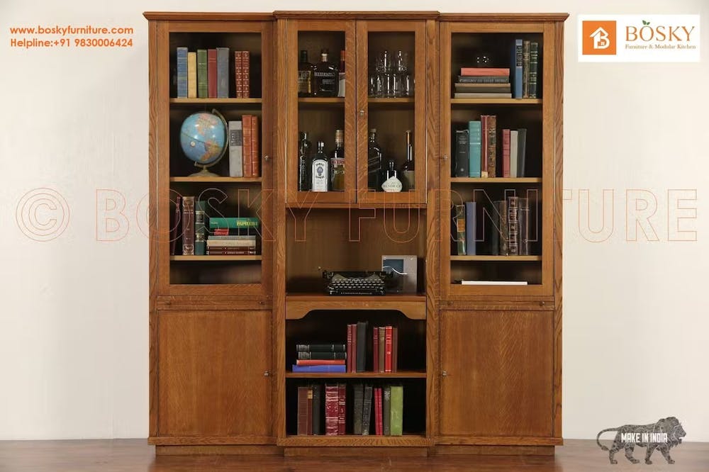 Picture of a wooden book shelf
