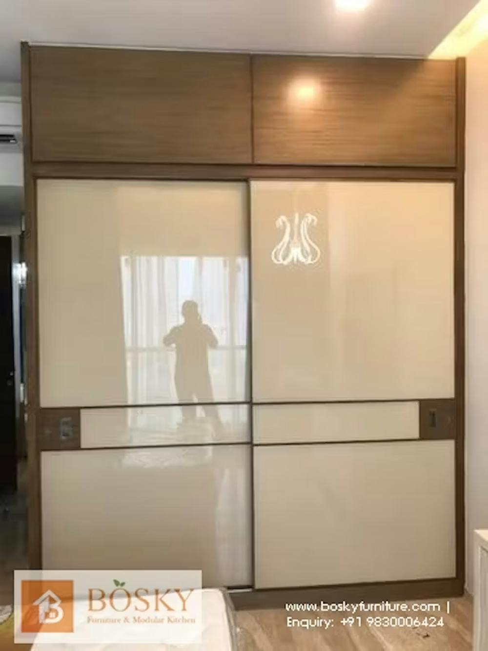 Photo of a sliding door wardrobe