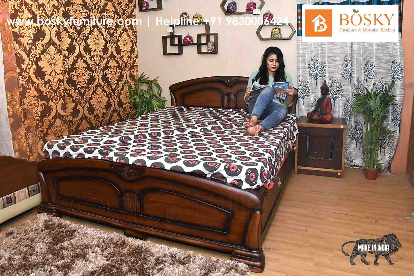 https://images.prismic.io/boskyfurniture/6c315f7a-7639-4476-a1c1-064397d1741f_leone+bed+1.jpg?auto=compress,format&rect=283,0,1131,1131&w=500&h=500