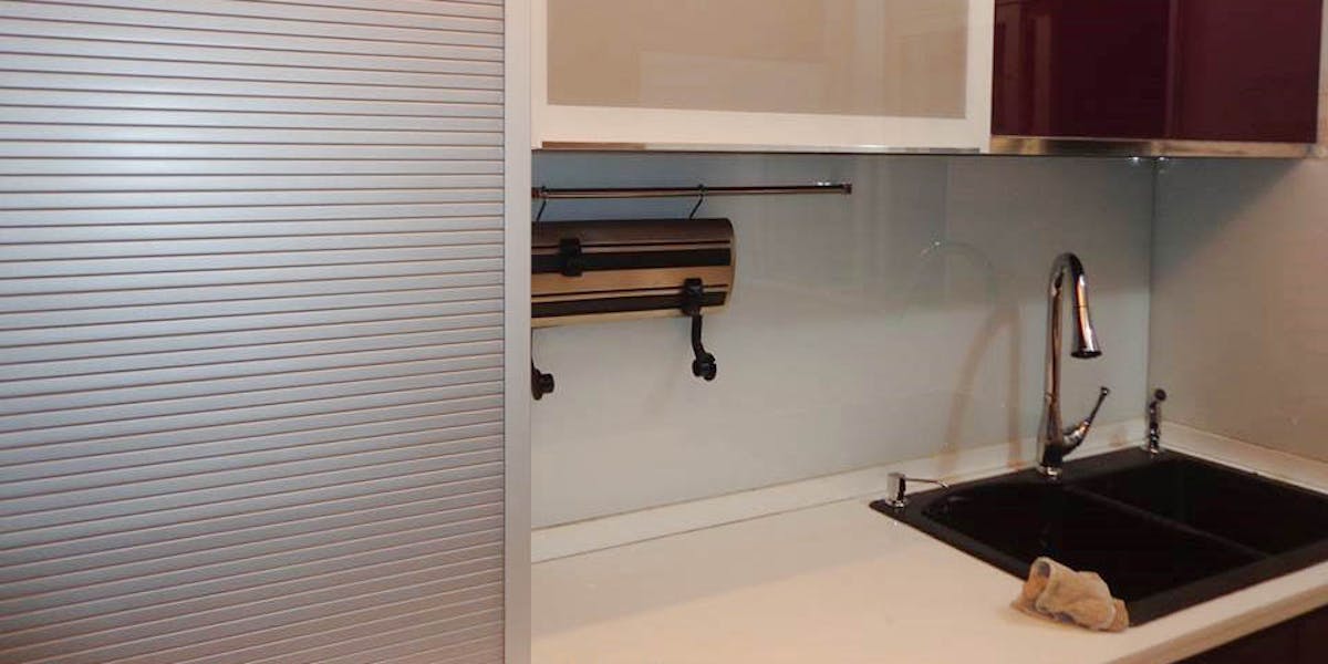 Know The Right Way to Choose Designer Kitchen Cabinets: Blog Poster