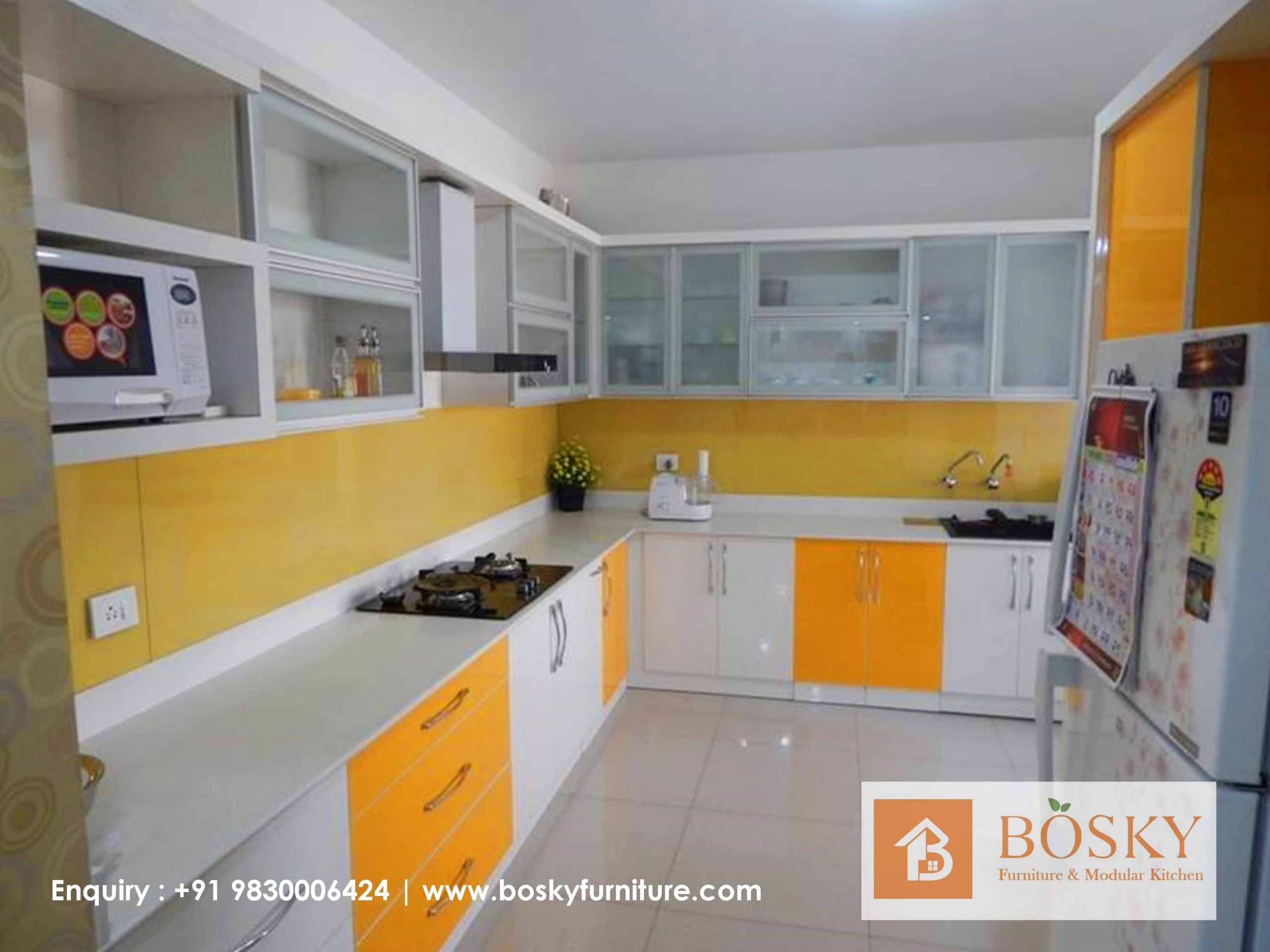 https://images.prismic.io/boskyfurniture/7d674ac7-ac4a-4a3b-b275-fcef9a1c5894_Modular-Kitchen-in-Kolkata-Kalikapur-scaled+2.jpg?auto=compress,format&rect=319,0,1920,1920&w=500&h=500