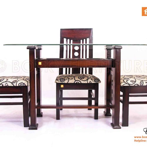 https://images.prismic.io/boskyfurniture/ae89d282-0202-4b4e-8ae6-1400ec28473f_HANCY+DINING+SET+1.jpg?auto=compress,format&rect=400,0,1600,1600&w=500&h=500