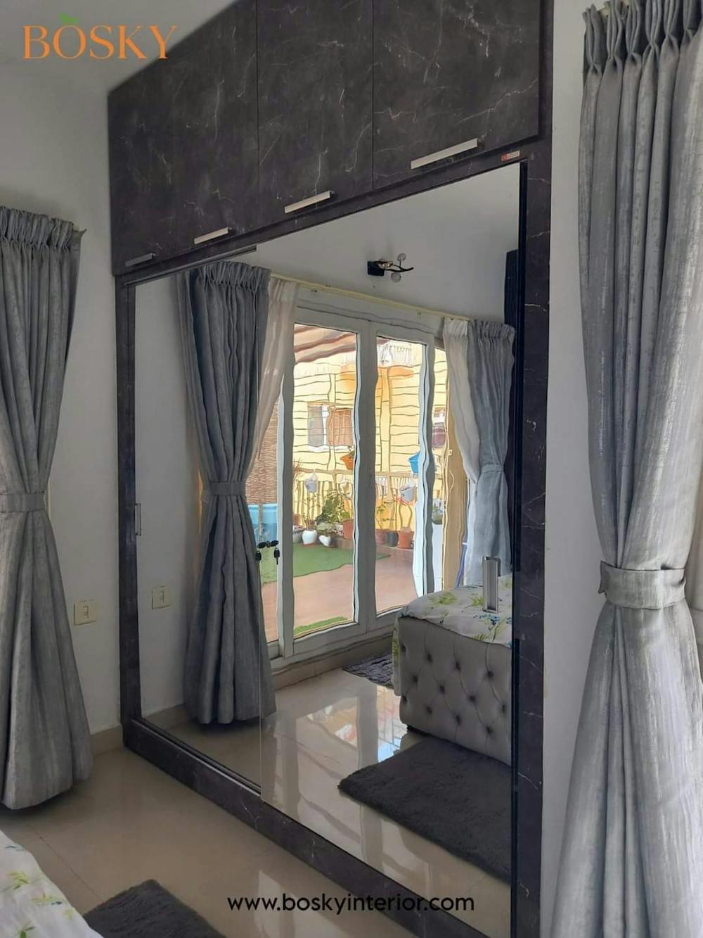 Storage glass door wardrobe