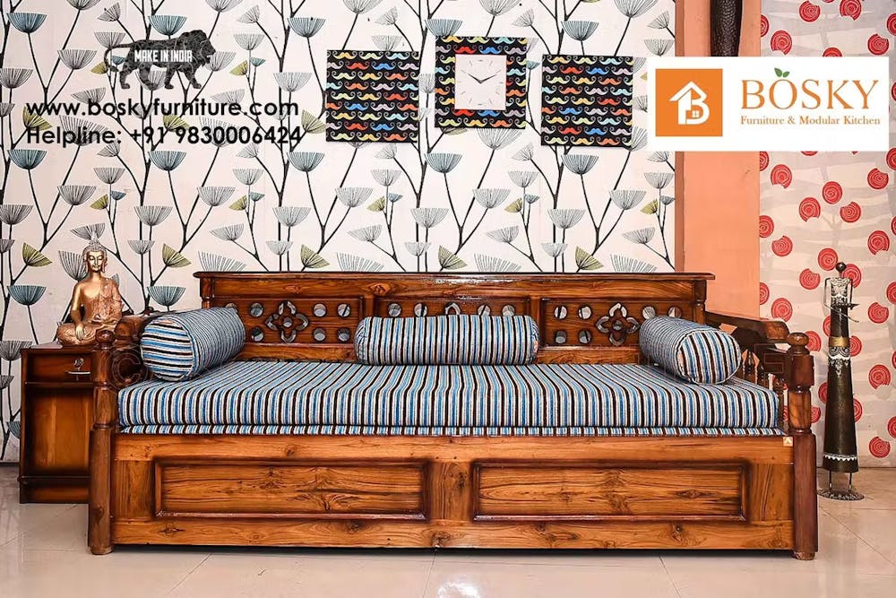 Pic of teak wood furniture