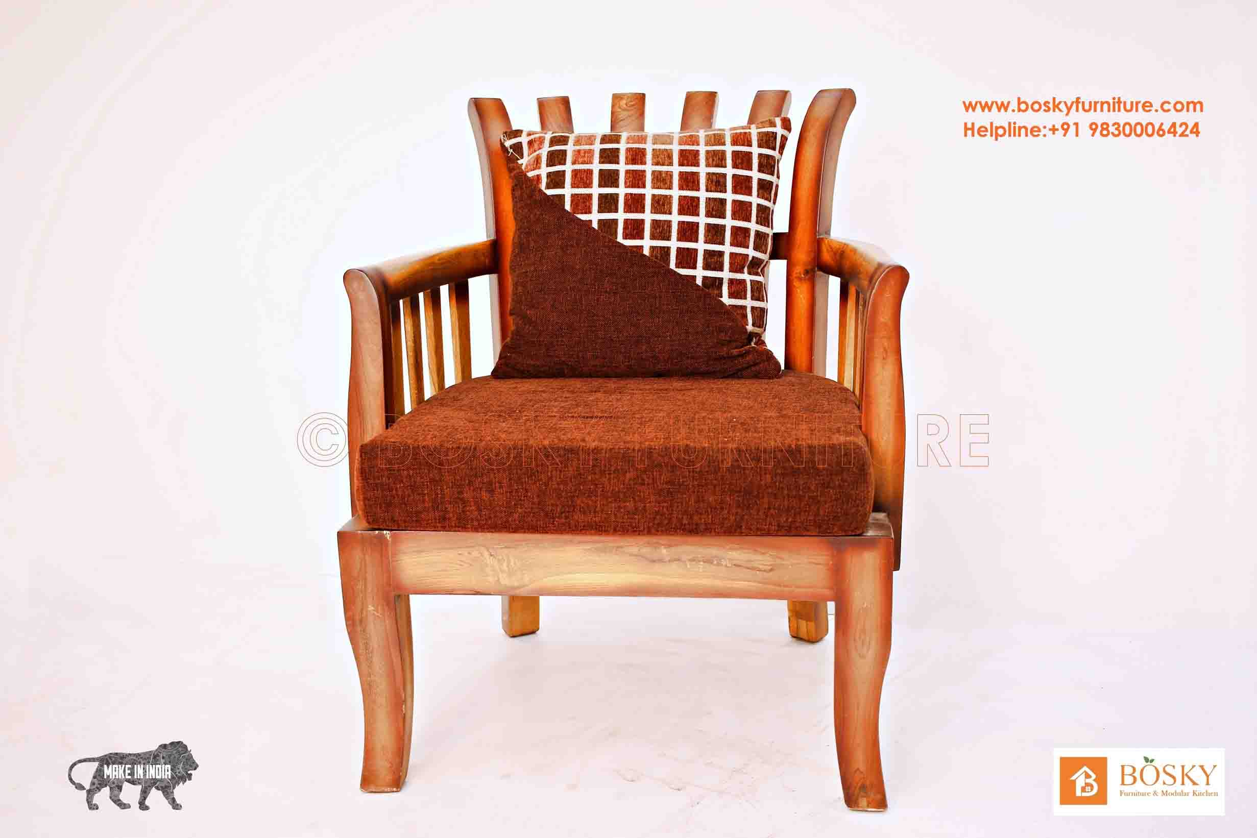 https://images.prismic.io/boskyfurniture/f2b670f0-020e-4d7c-896c-4d2b019a857f_MERINA+SINGLE+SEATER+sofa.jpg?auto=compress,format&rect=410,0,1642,1642&w=500&h=500