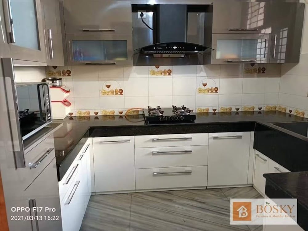 Modular kitchen with pull-out drawers pic