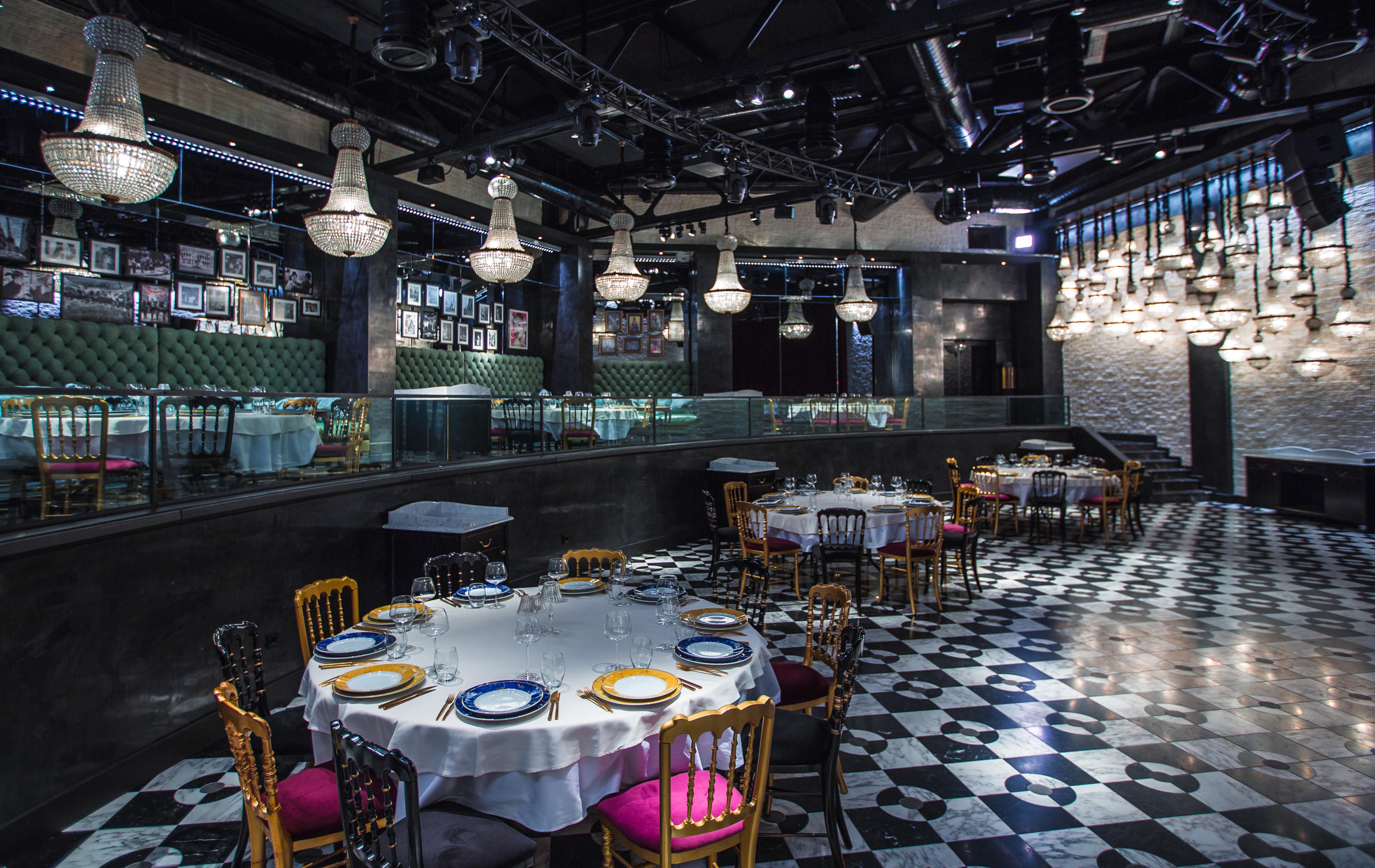 Best interior design ideas for small restaurant