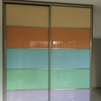 Latest Lacquered glass wardrobe
