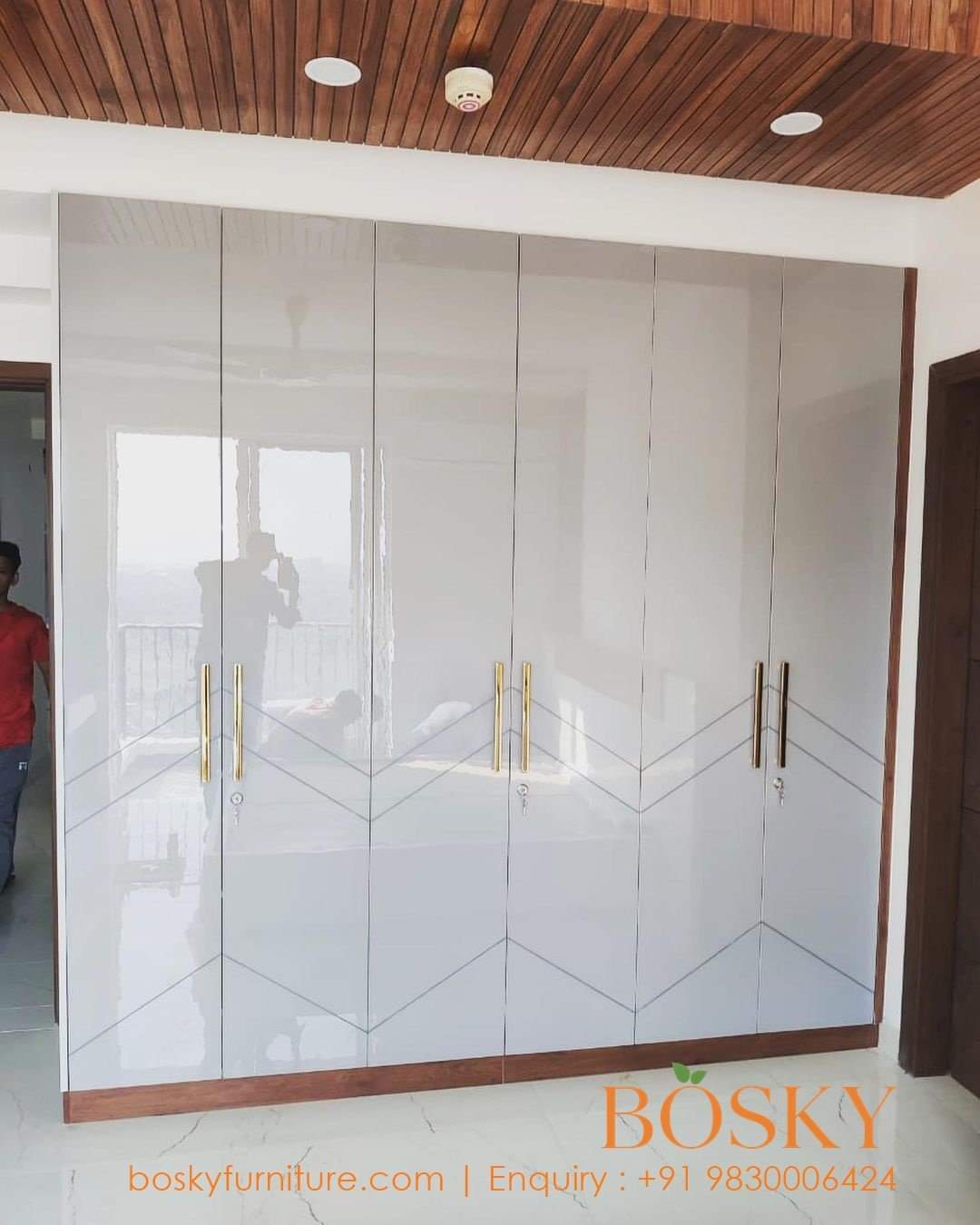 Modern Wardrobe | Bosky Interior