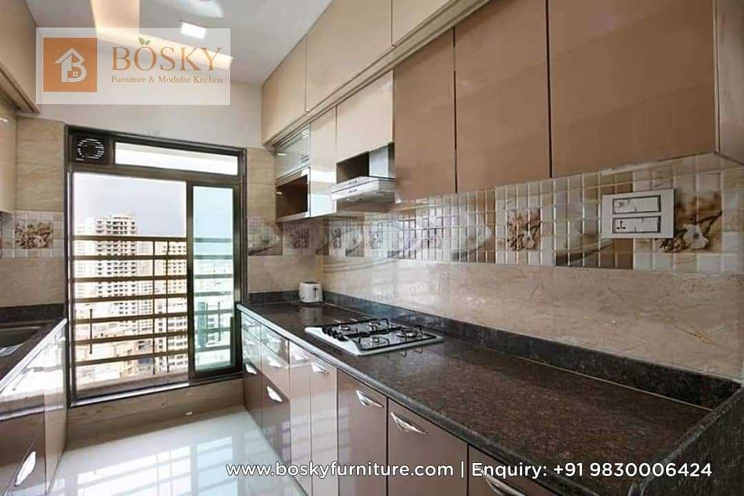 Airy U shape modular kitchen in Kolkata