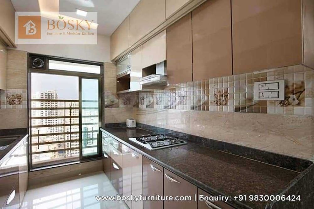 Airy U shape modular kitchen in Kolkata