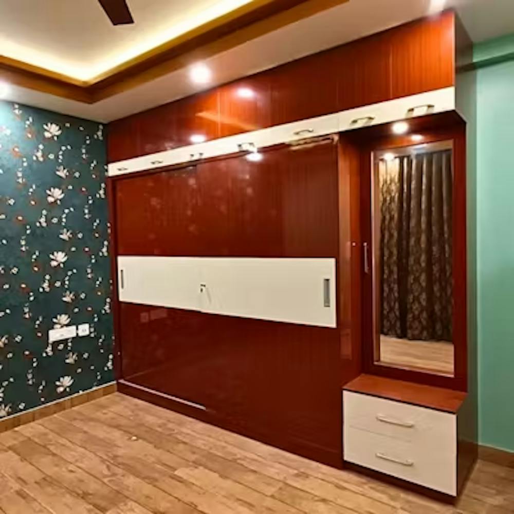 Ceiling to floor wardrobe