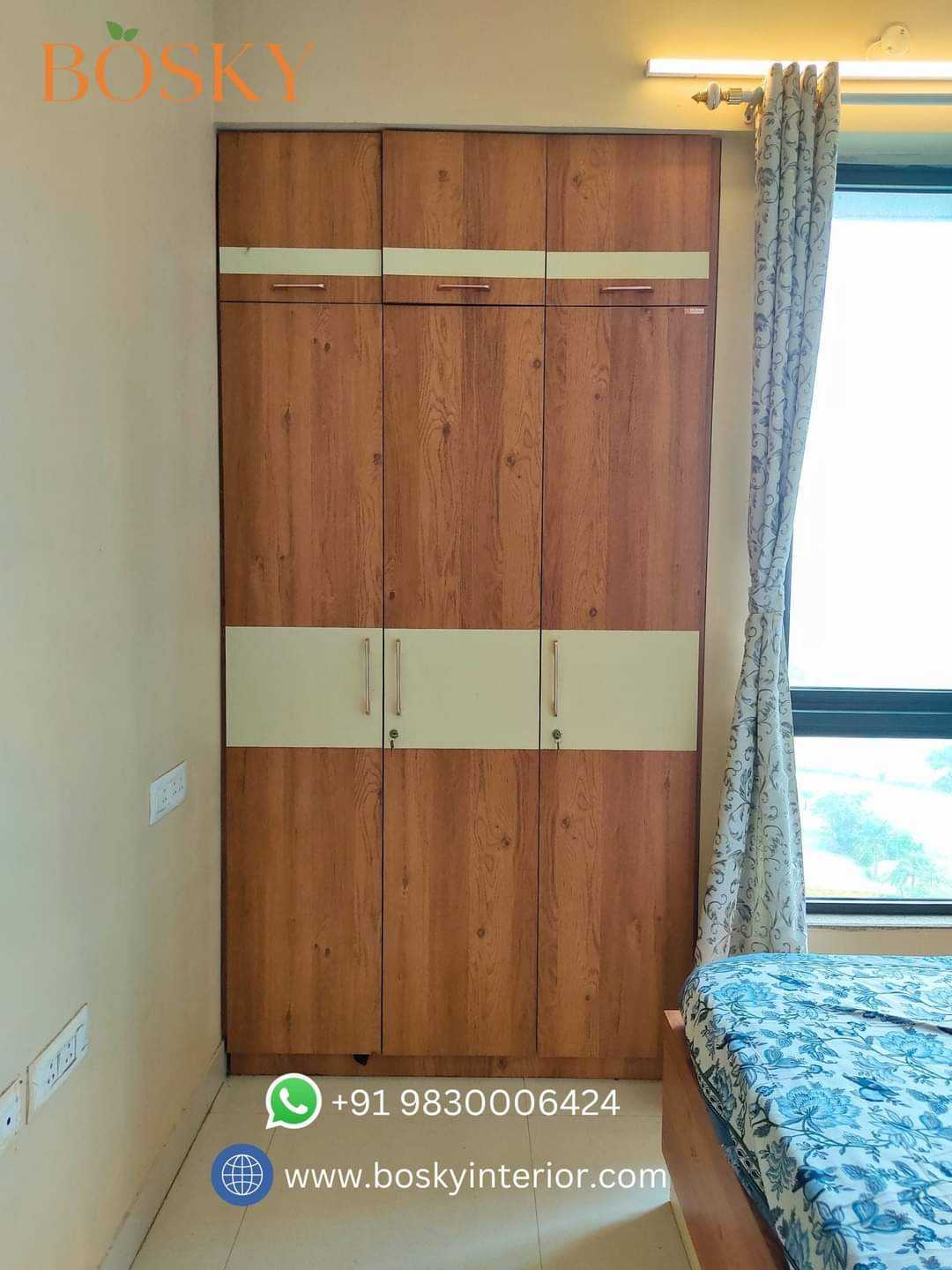 Corner single wardrobe 