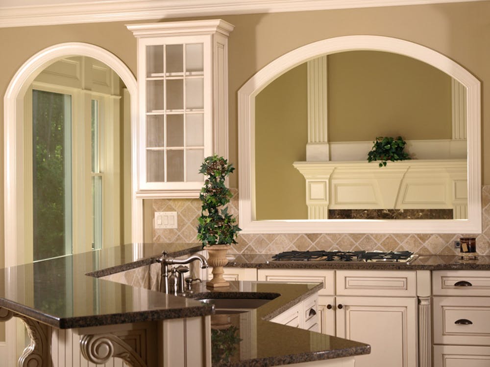 Window and doorway arch in kitchen | pics721/ shutterstock