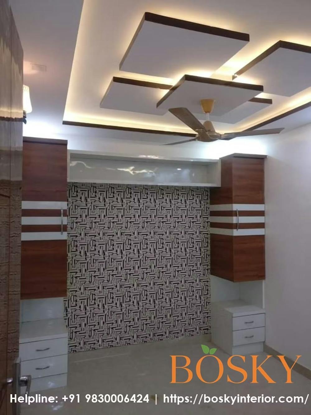 Wooden false ceiling idea for a traditional office pic