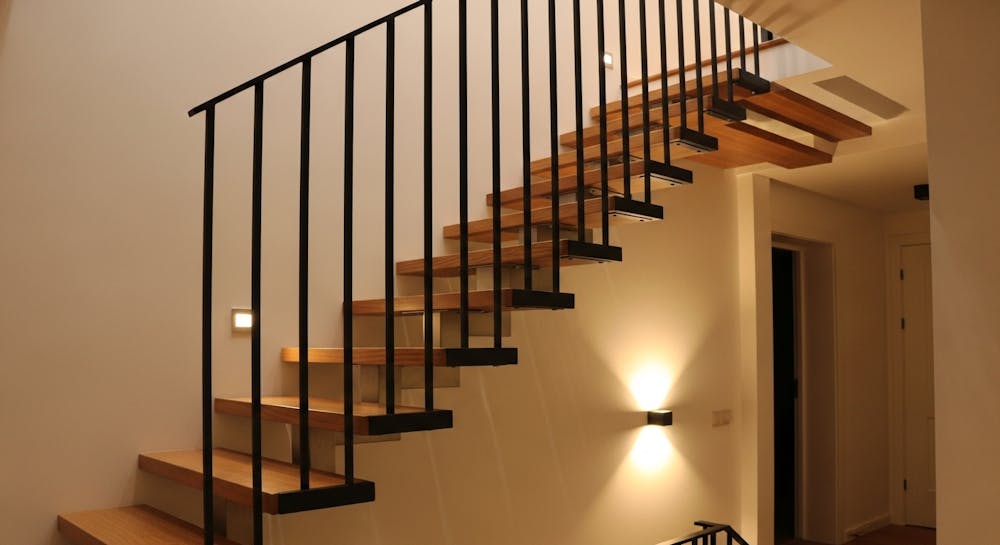 Ribbon Stair with Slim Steel Stringers