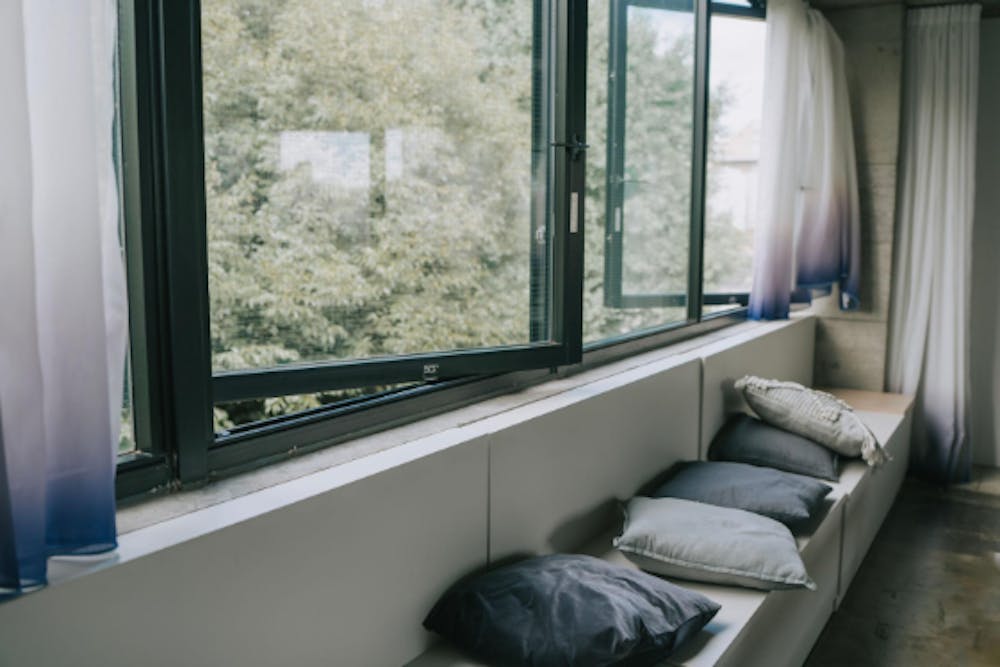 Built-In Seating for Small Living Rooms