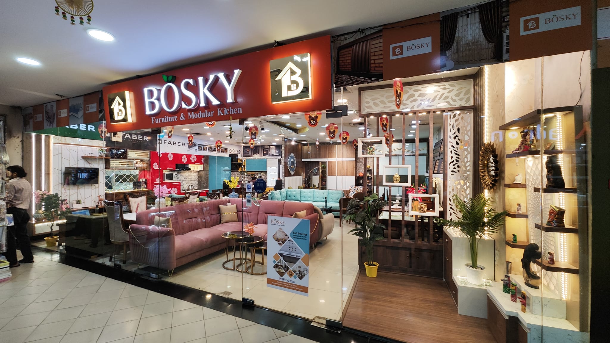 Visit Interior Studios & Experience Centres