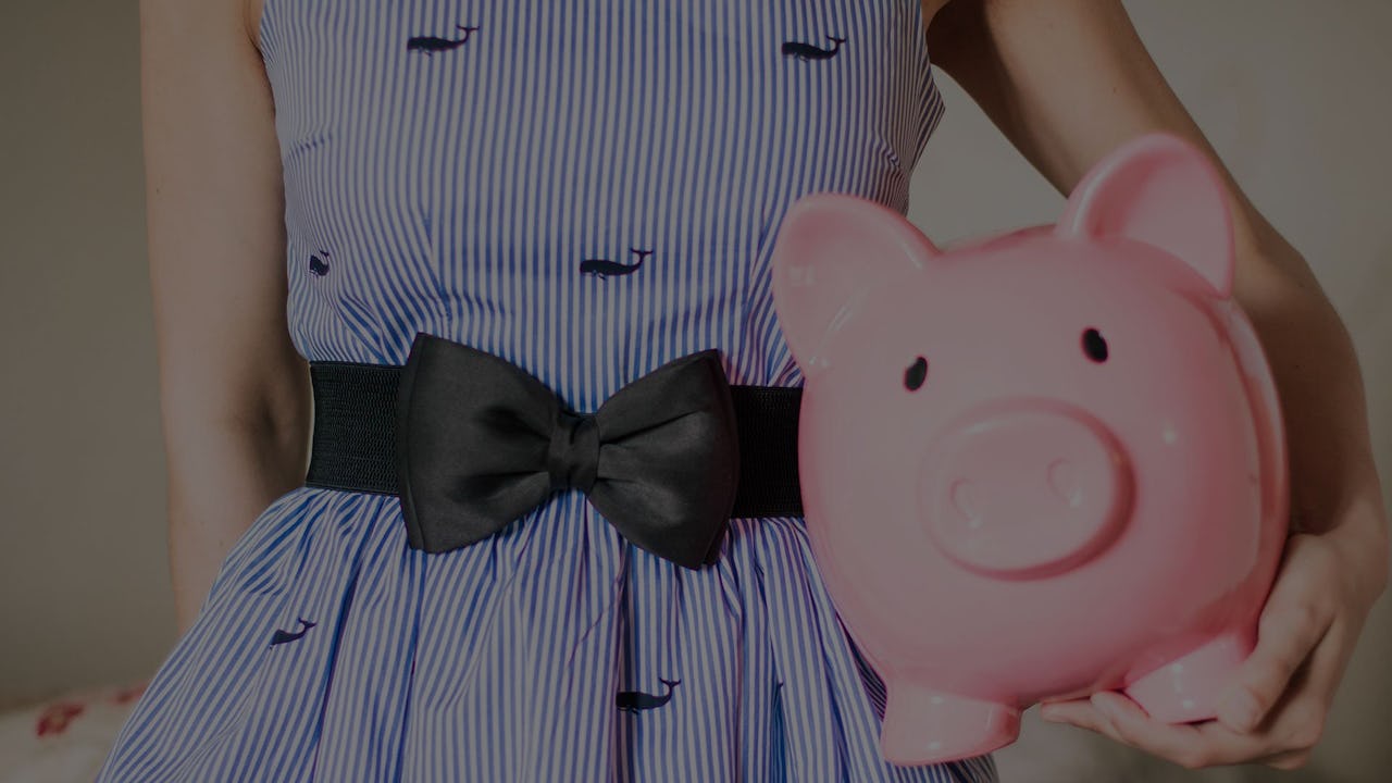 15 Ways to Save Money Living on a Tight Budget