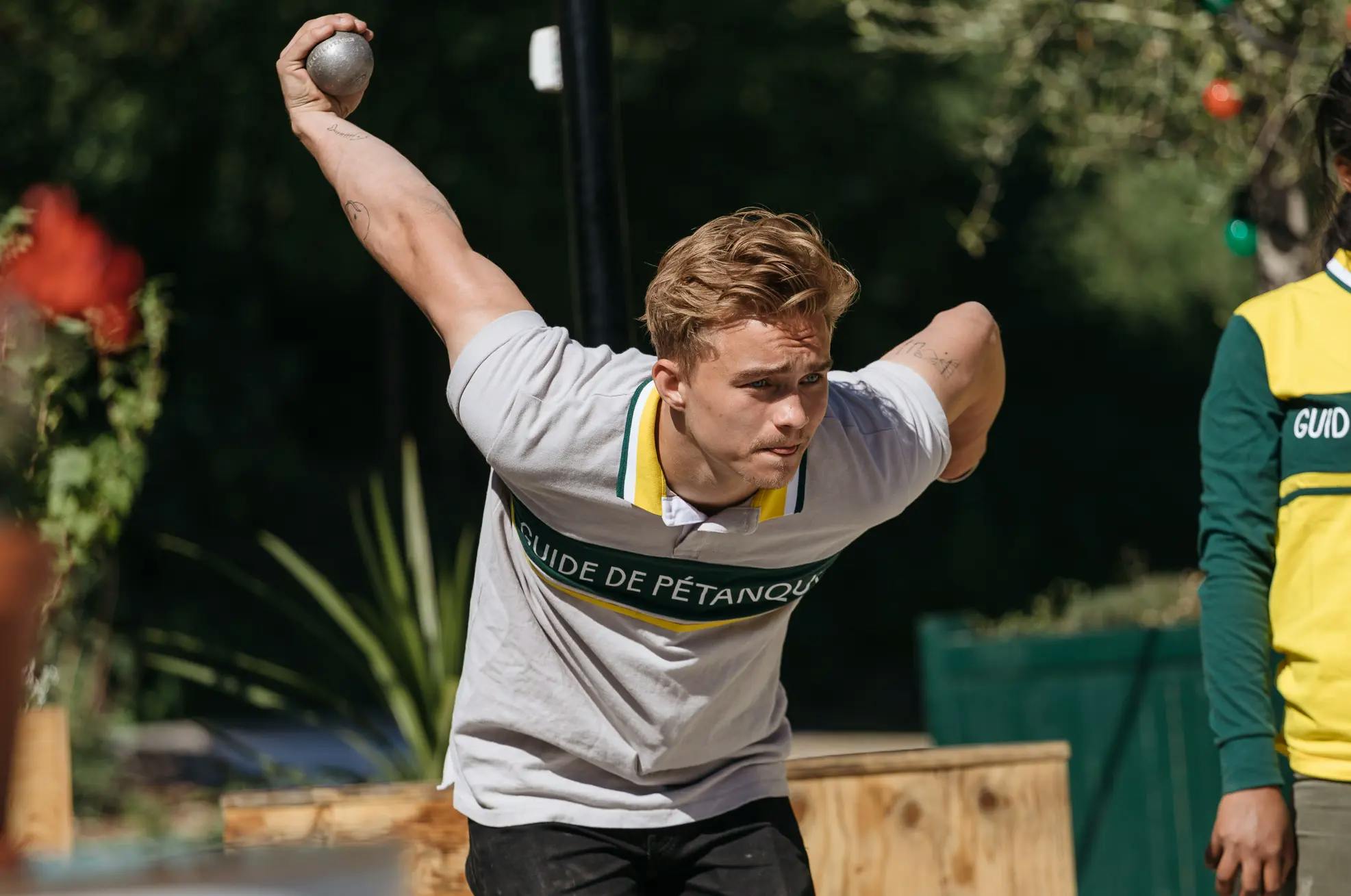 Skyde pétanquekugler