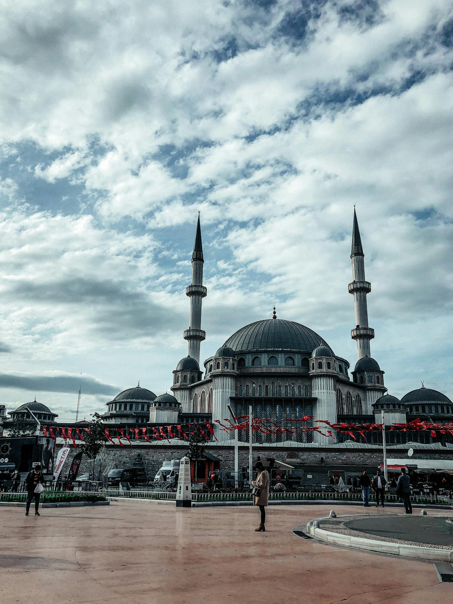 travel istanbul safe
