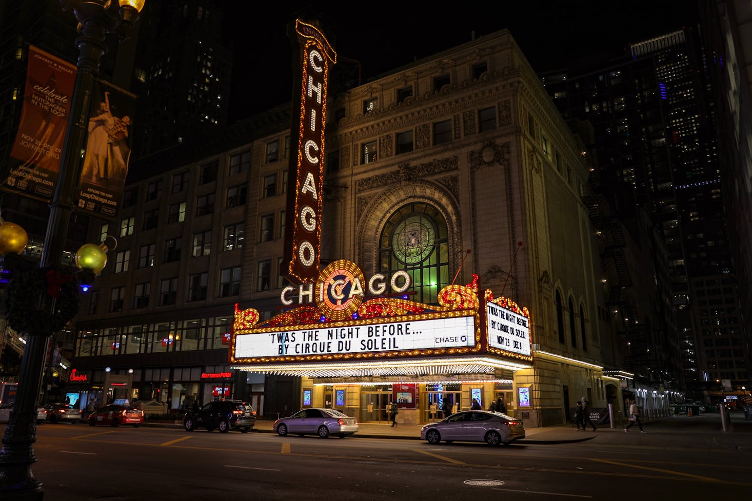 Night activities in Chicago