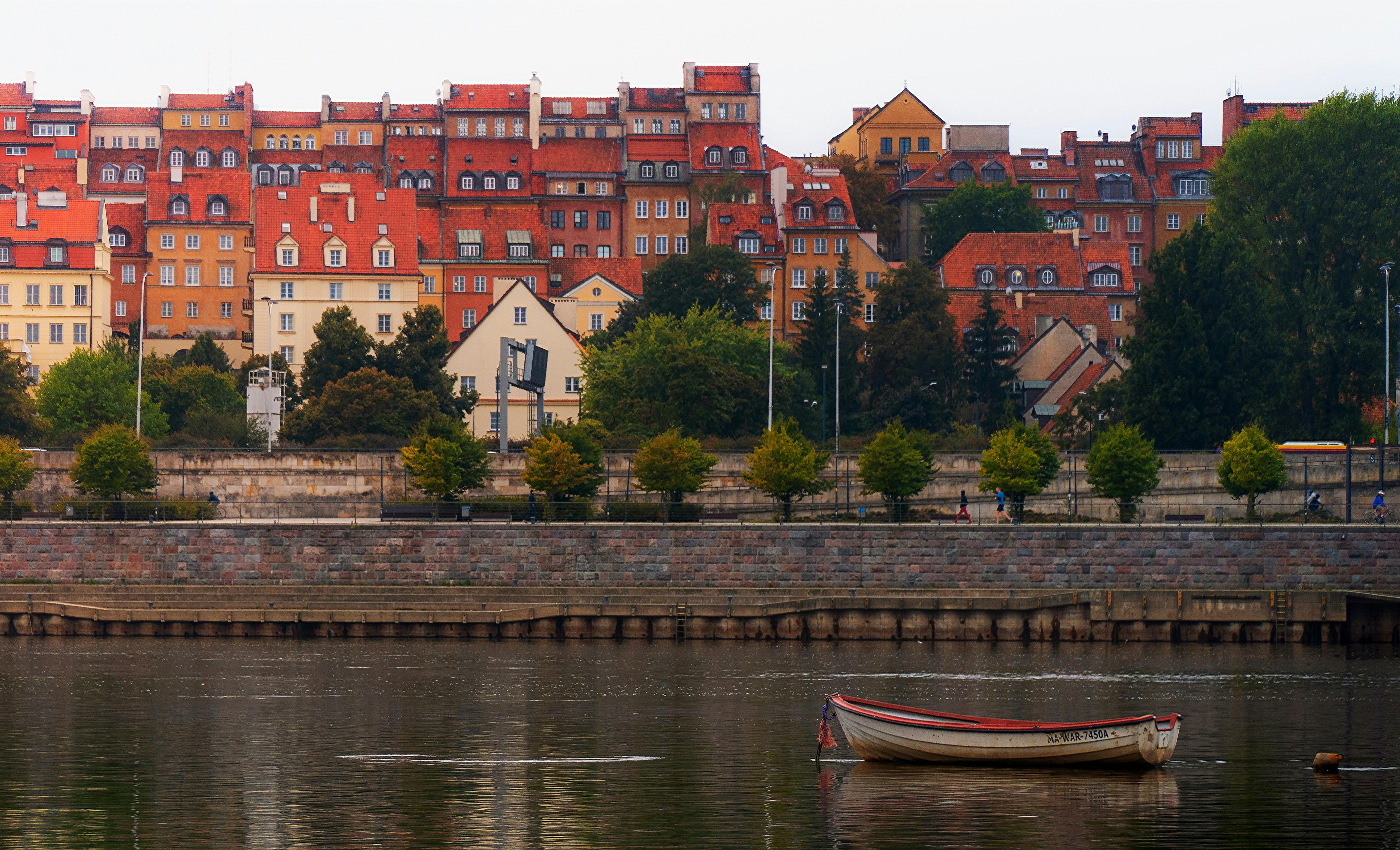 6 beaches near Warsaw: Where to go for sun, sand, and surf - Bounce