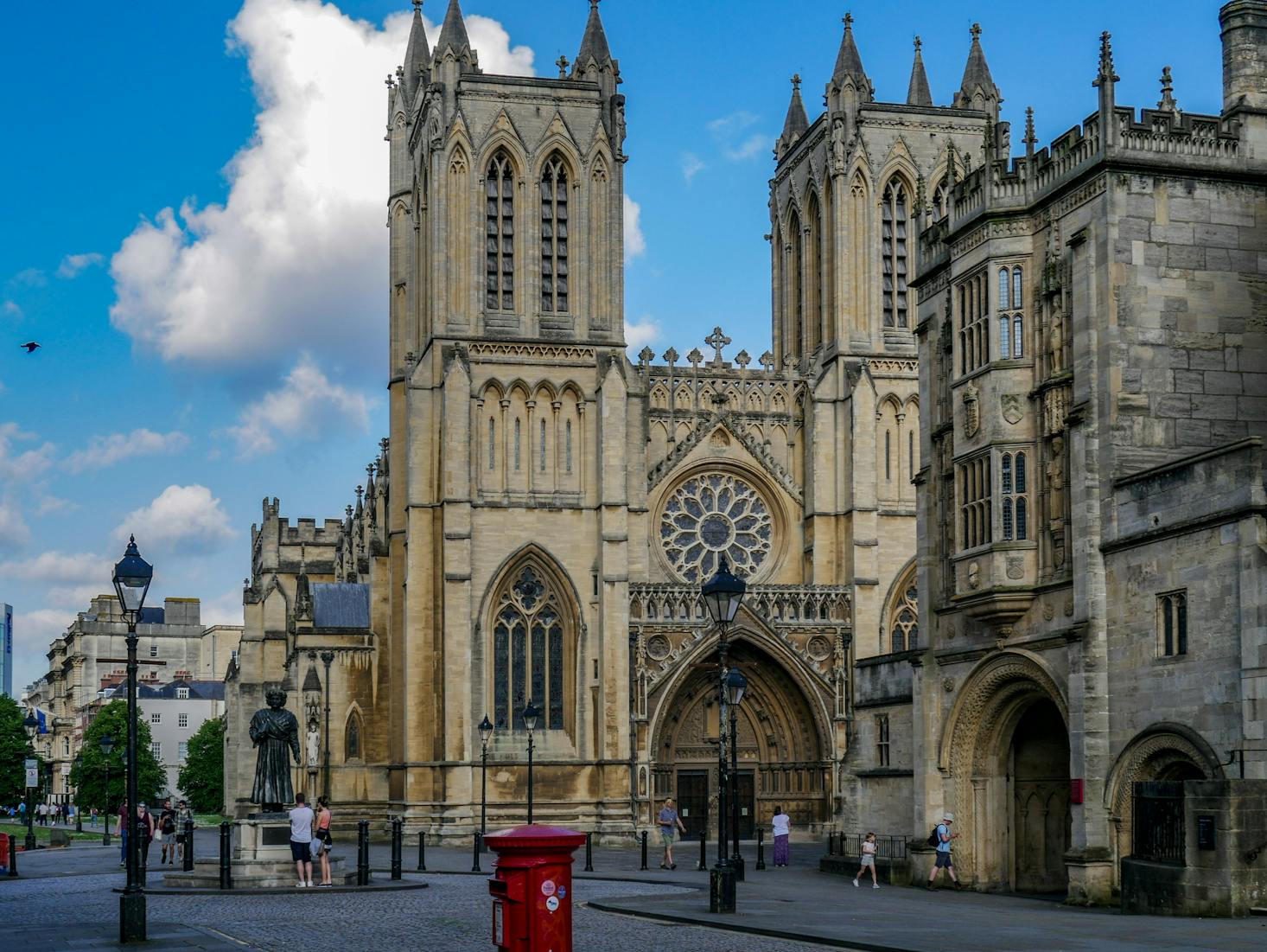 Bristol Cathedral with kids