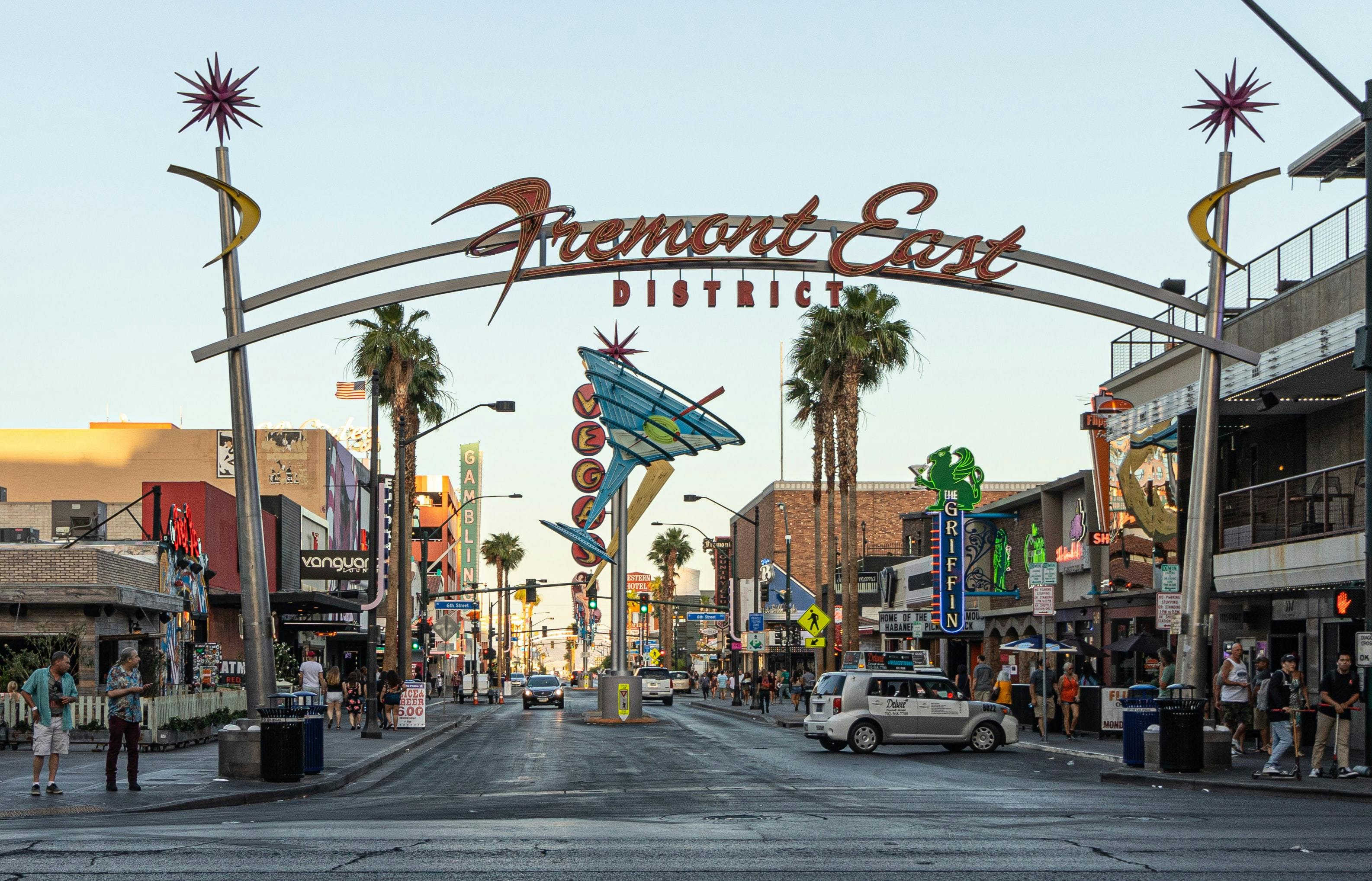 The Forum Shops & Appian Way Shopping