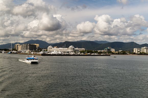 Cairns on a budget