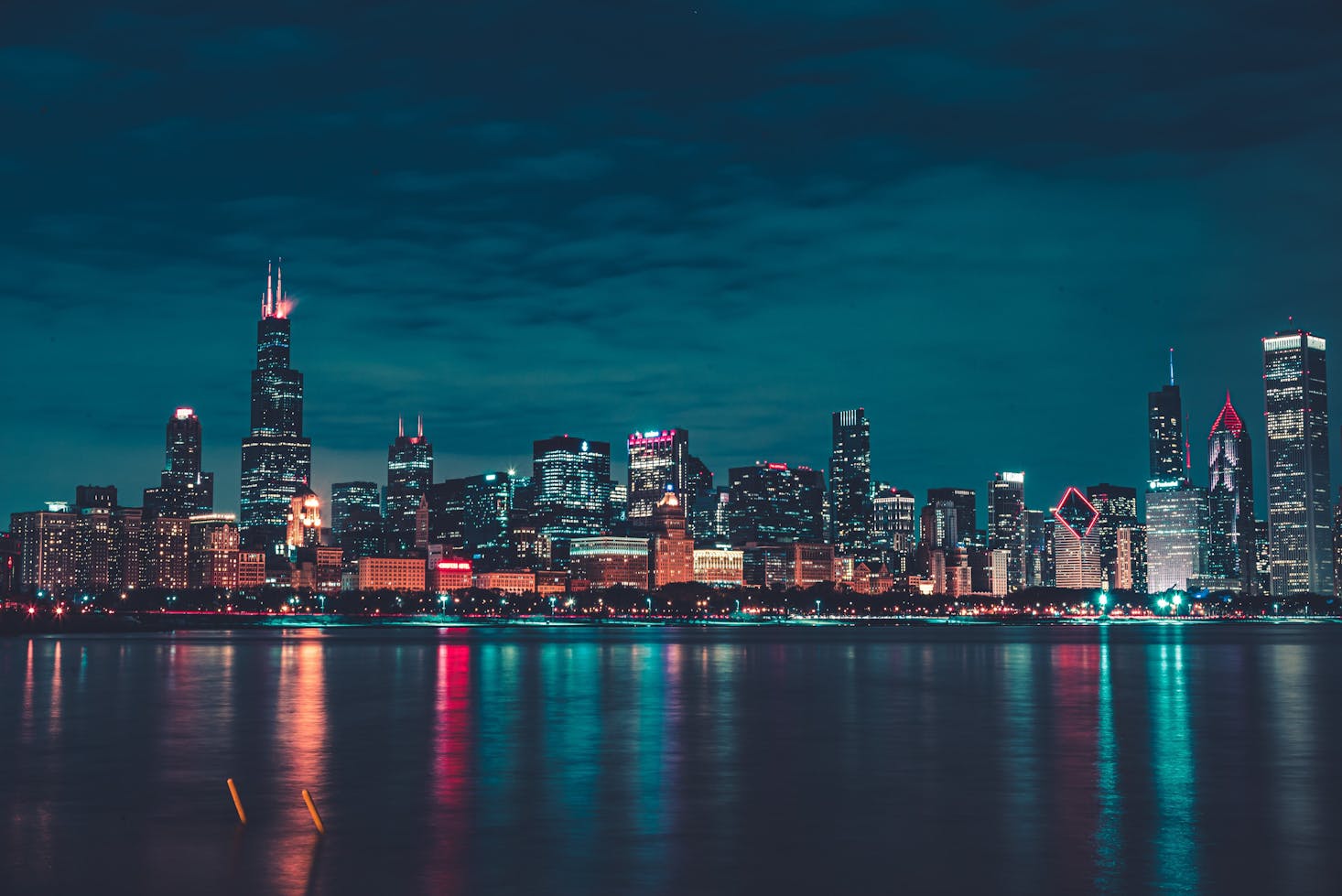 Chicago skyline by night