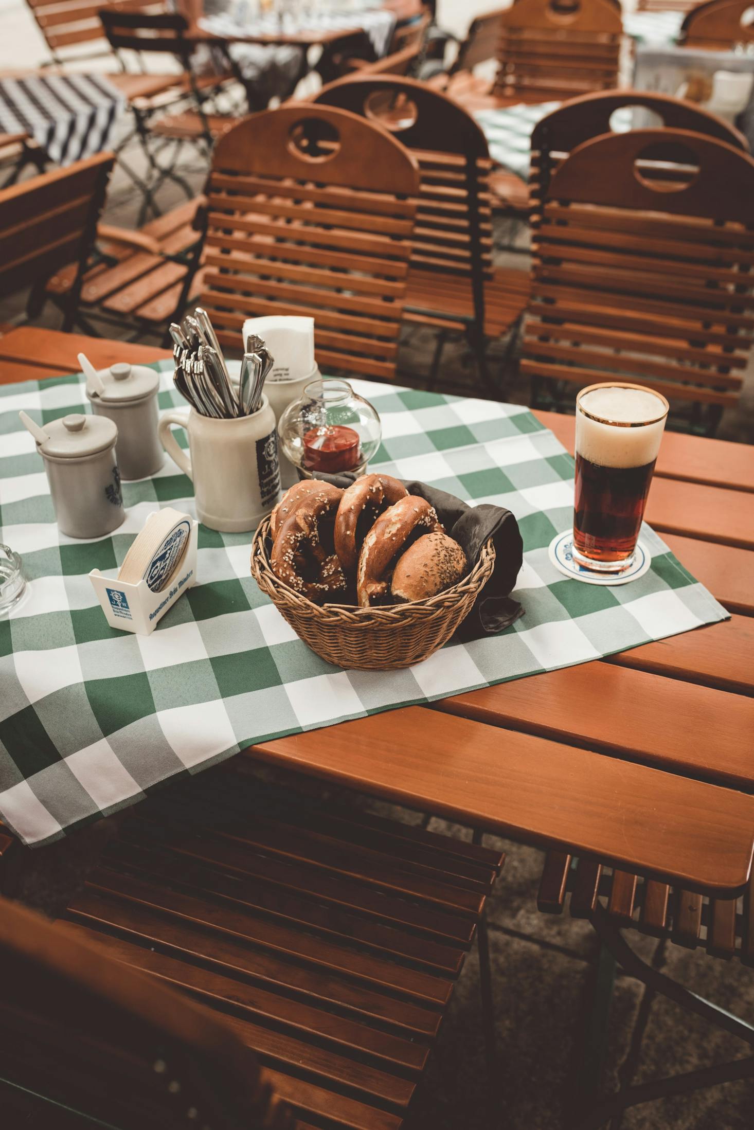 Outdoor dining in Munich