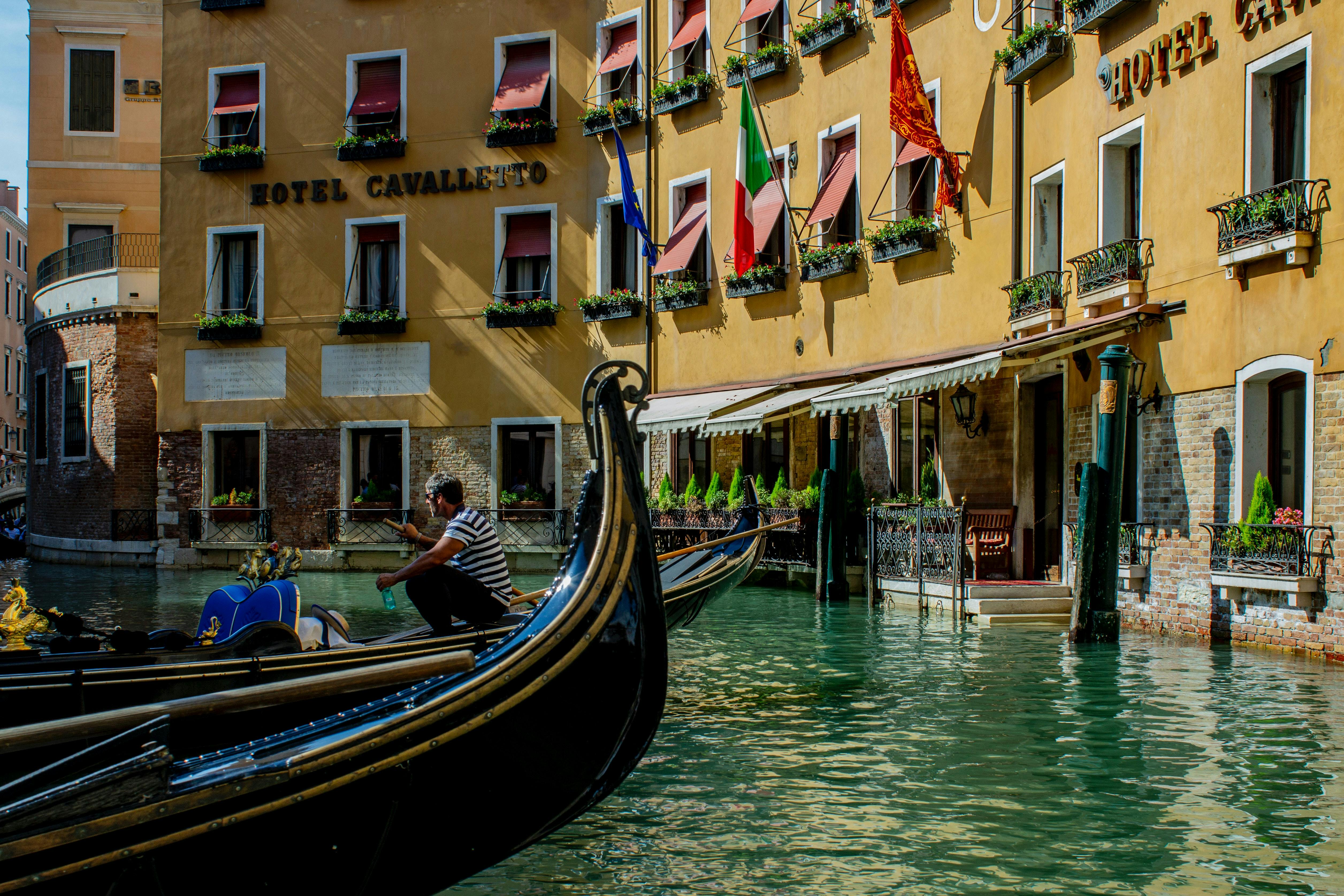 Where To Stay In Venice The Ultimate Neighborhood Guide Bounce