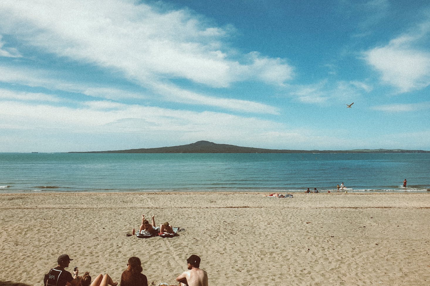 Best beaches near Auckland