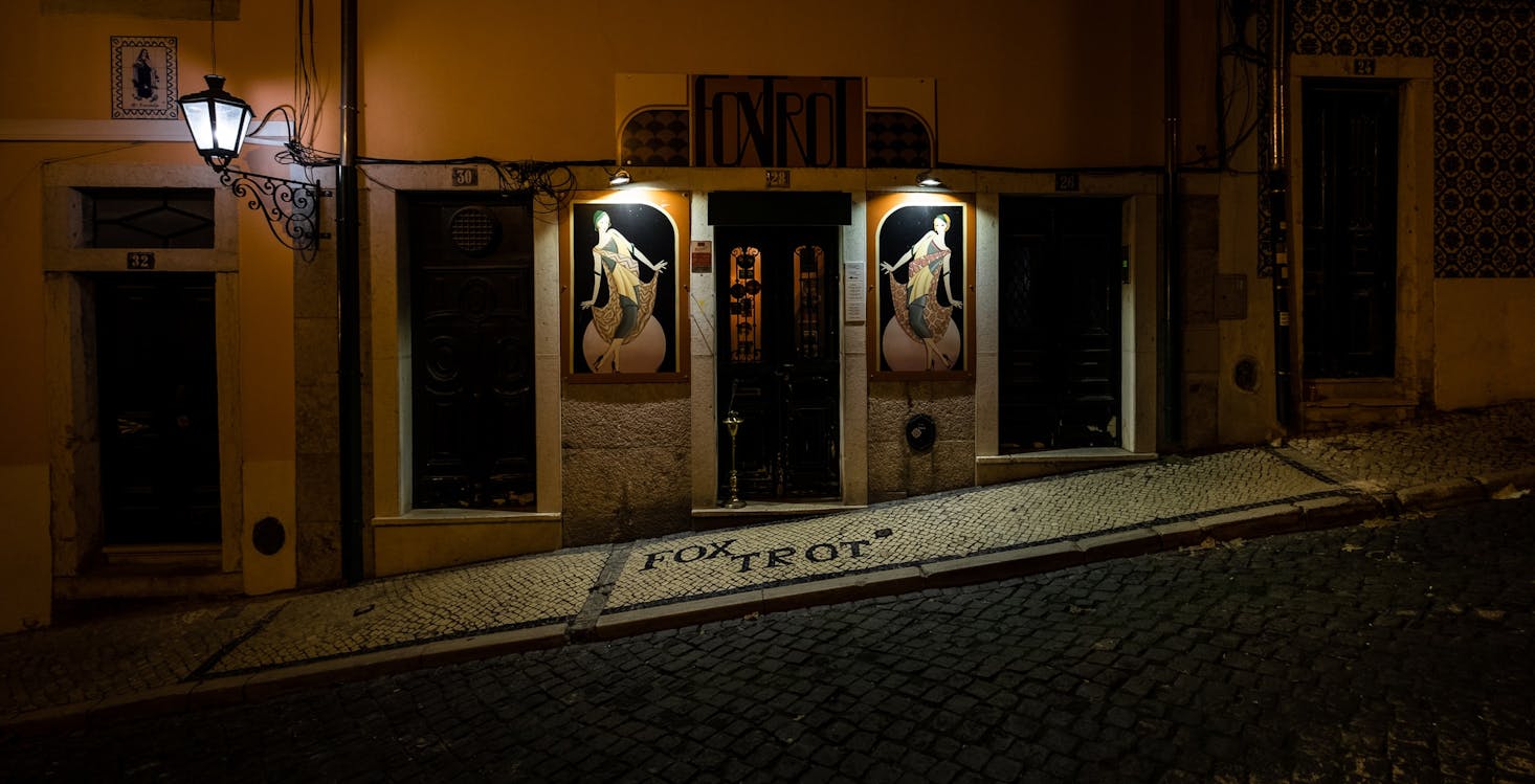 night tour in lisbon