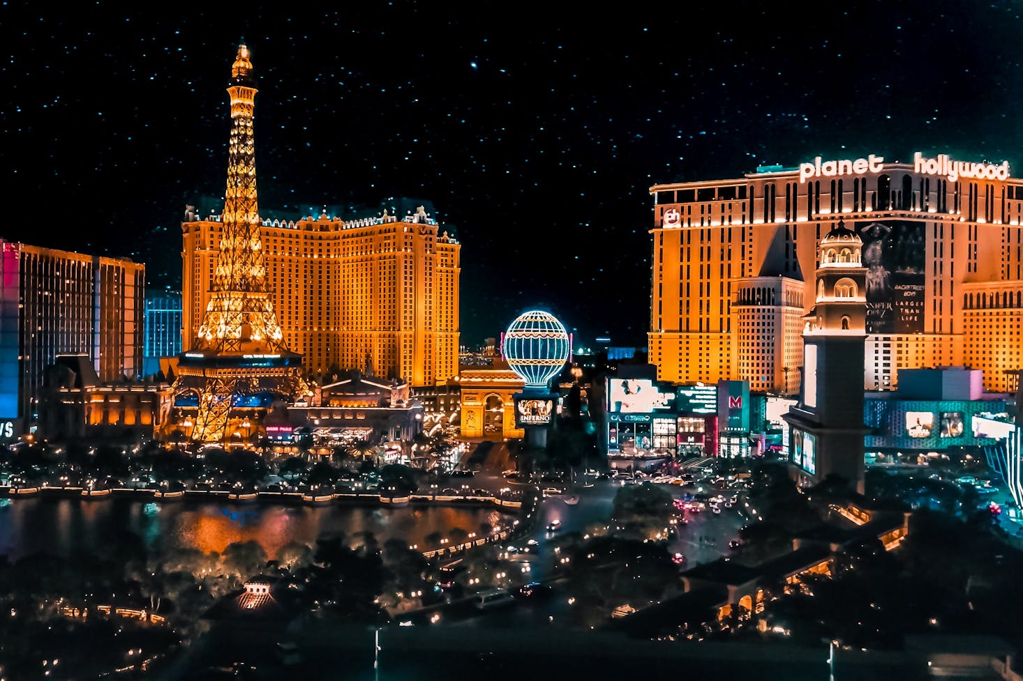 Iconic hotels of the Las Vegas Strip at night