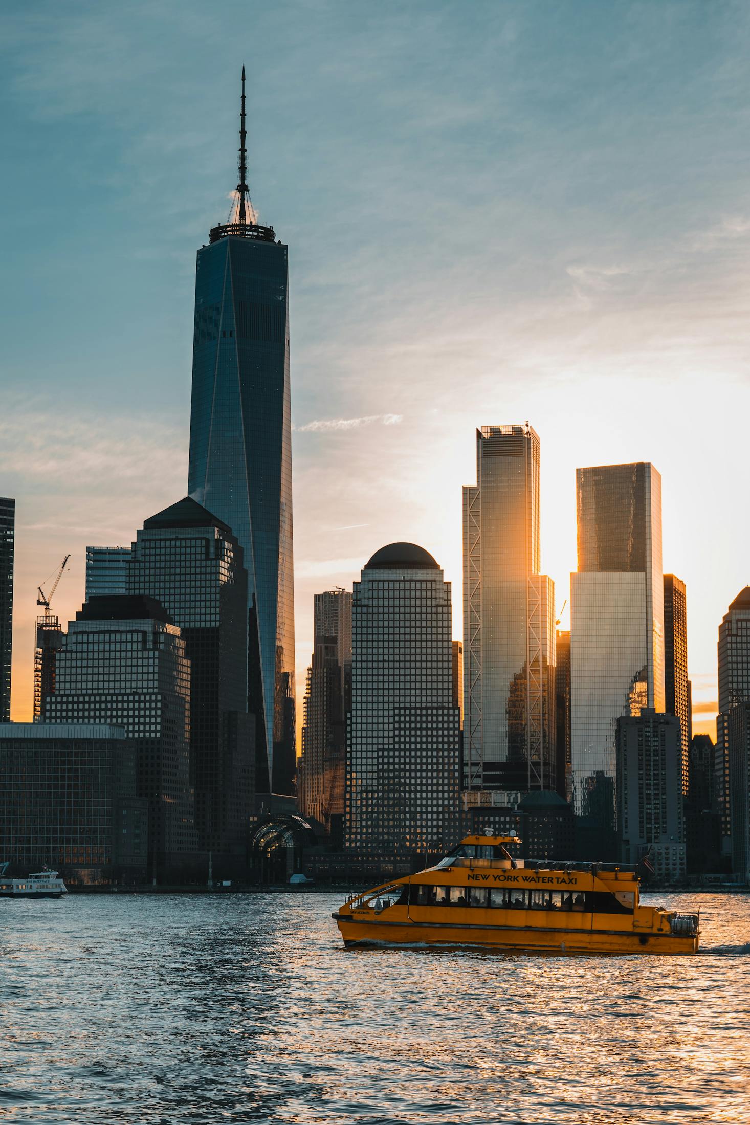 A view across the water of Manhattan skyscrapers