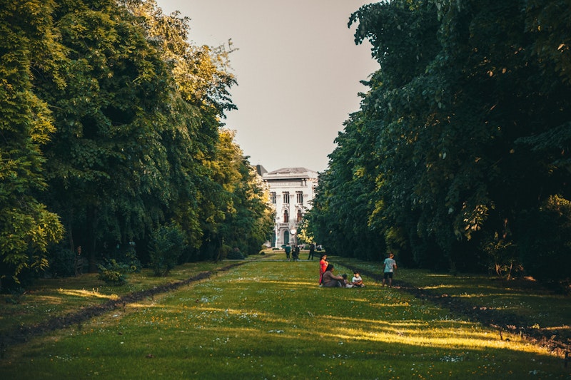 Cișmigiu Gardens, Bulevardul Regina Elisabeta, Bucharest, Romania