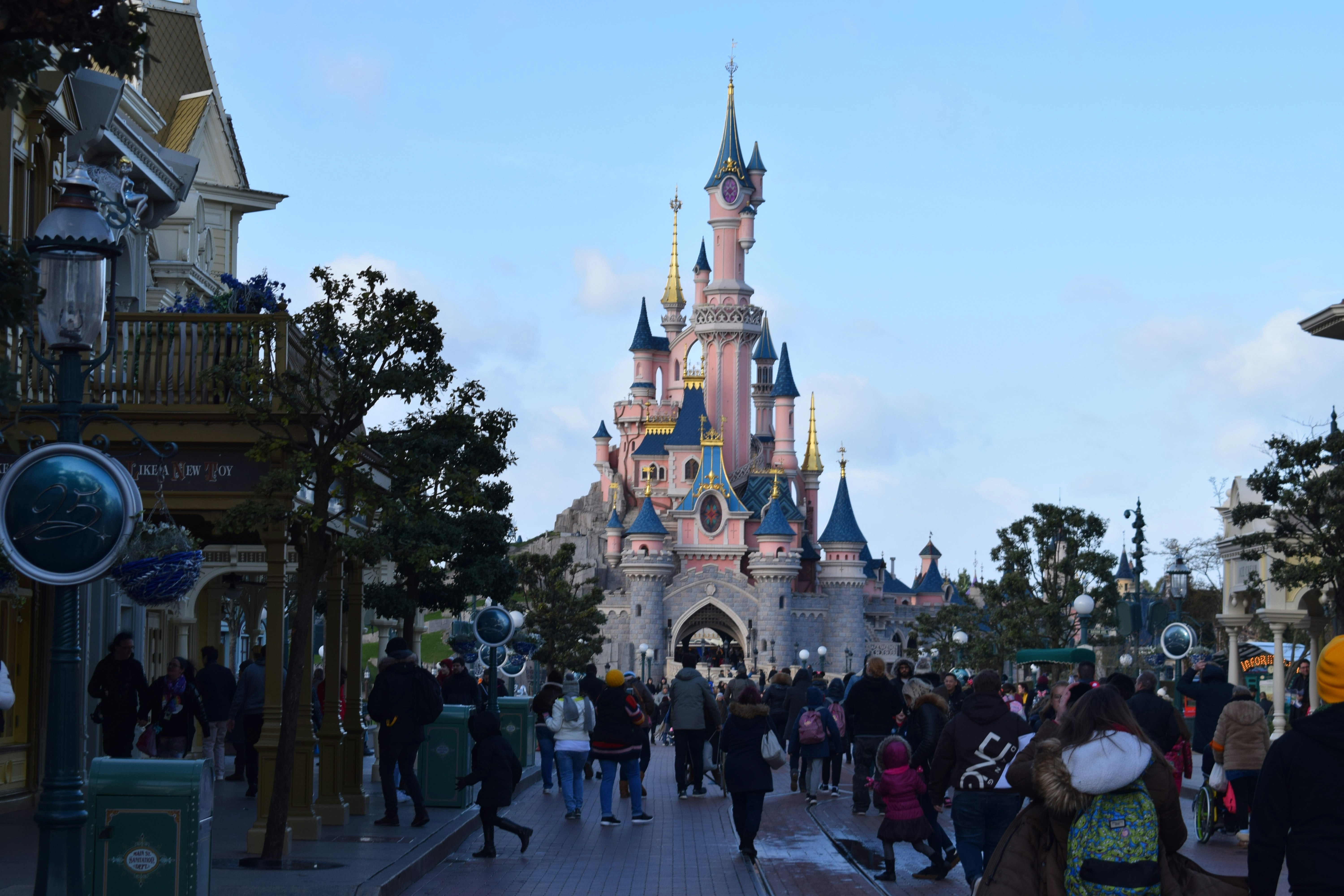 Australische persoon echo Begrijpen Disneyland Paris Visitor Guide 2023: Everything you need to know - Bounce