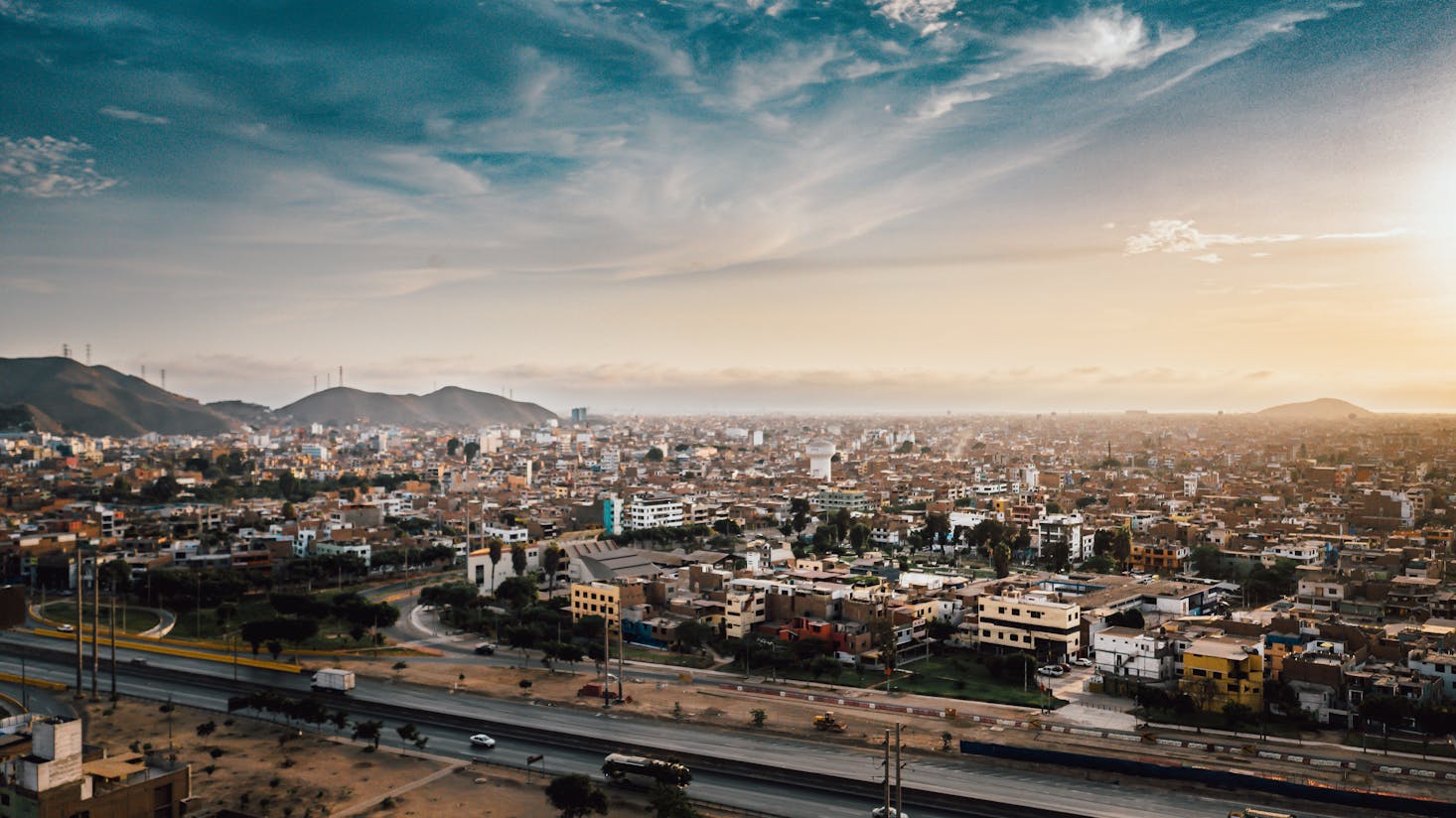 Long-distance view of Lima with mountains in the background