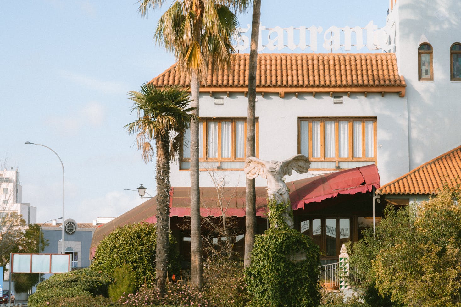 Restaurant in Manises, Spain