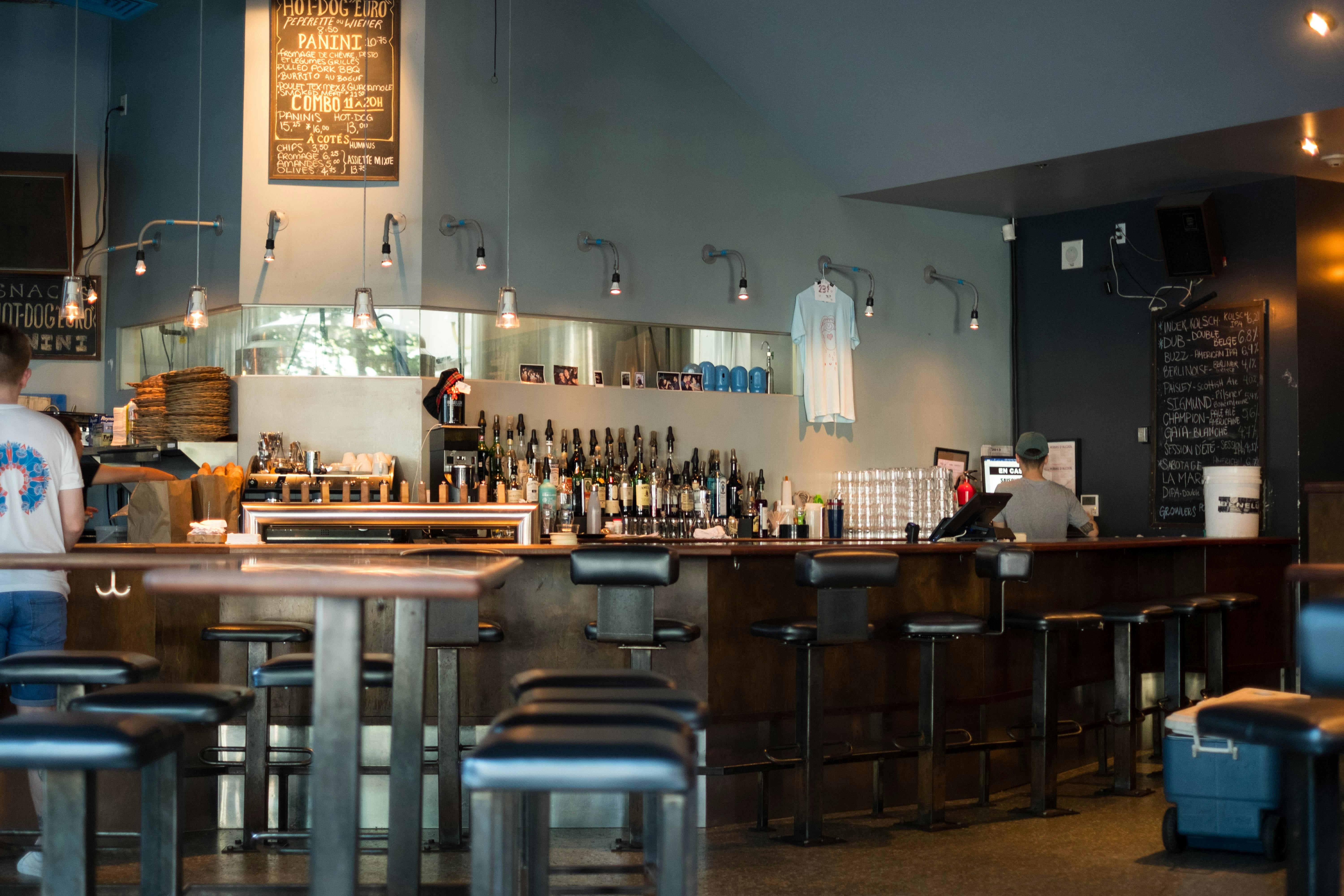 Wine bars in Montreal