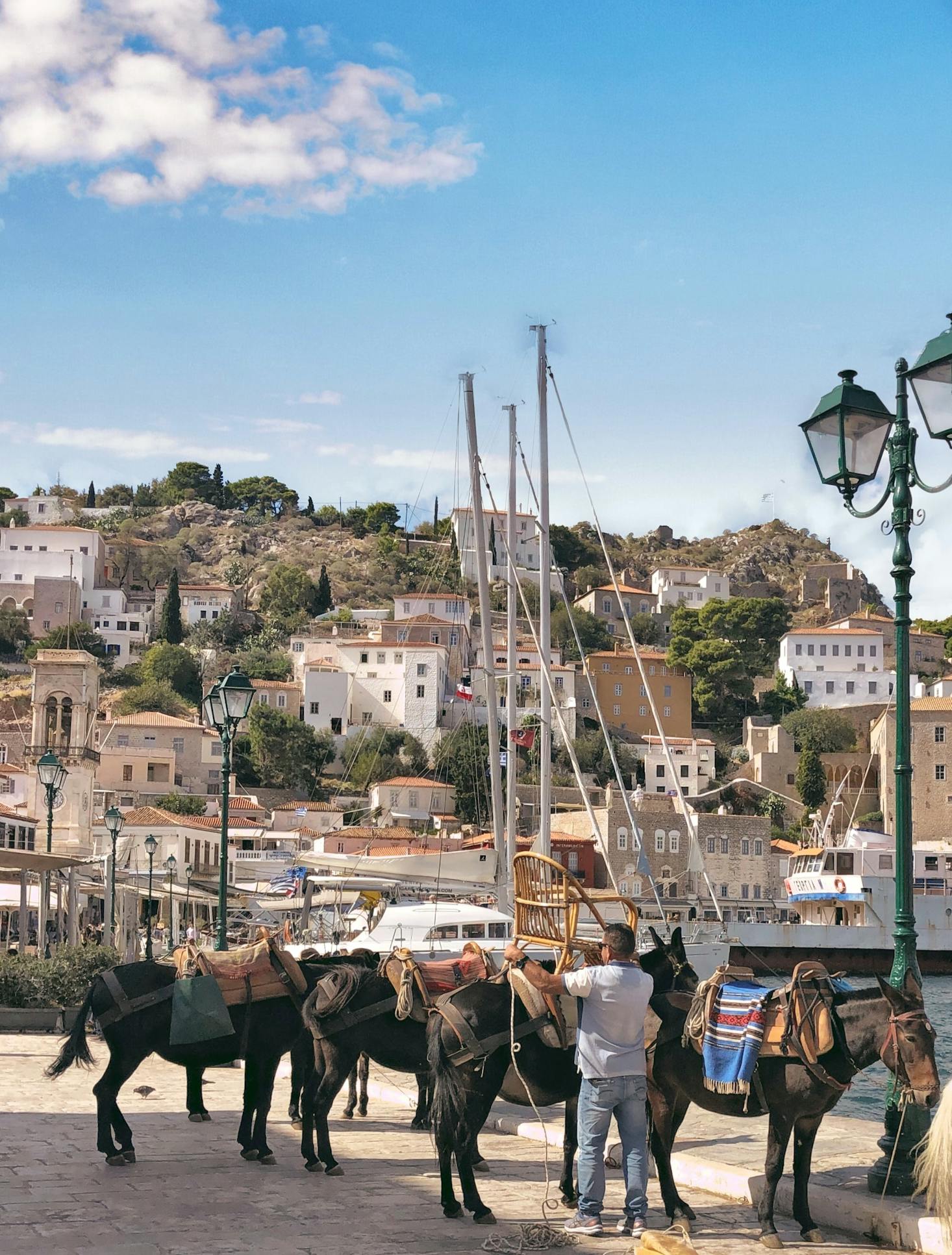 Weekend trip to Hydra from Athens