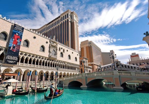 Gondola rides with kids at the Venetian in Las Vegas