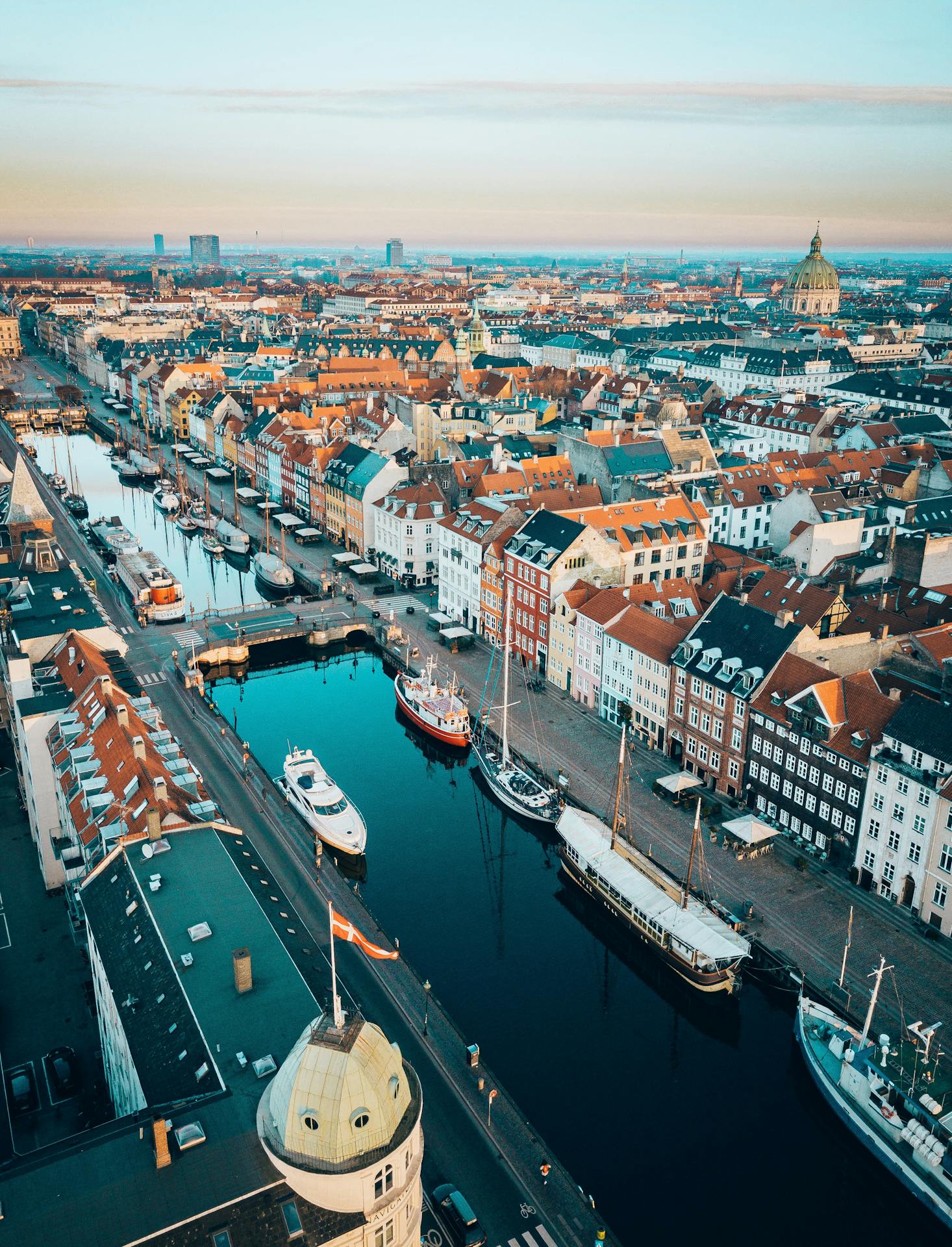 Luggage storage in Central Copenhagen