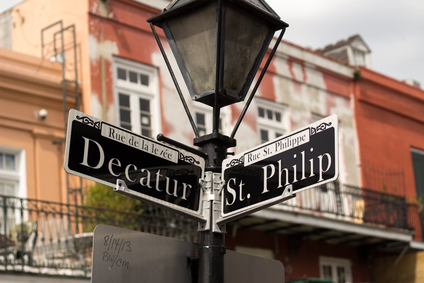 new orleans street sign