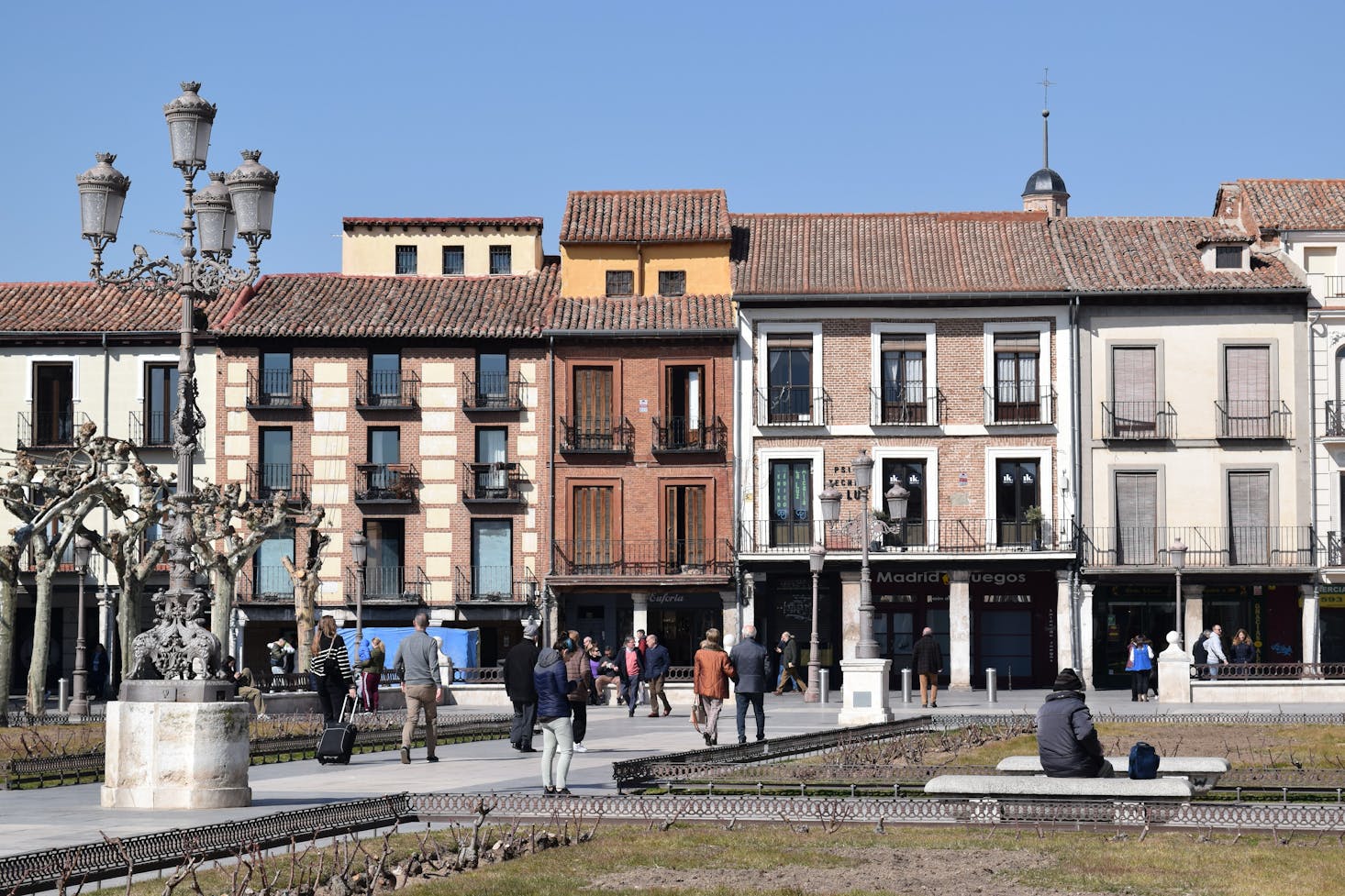 Alcalá de Henares -Plaza de Cervantes