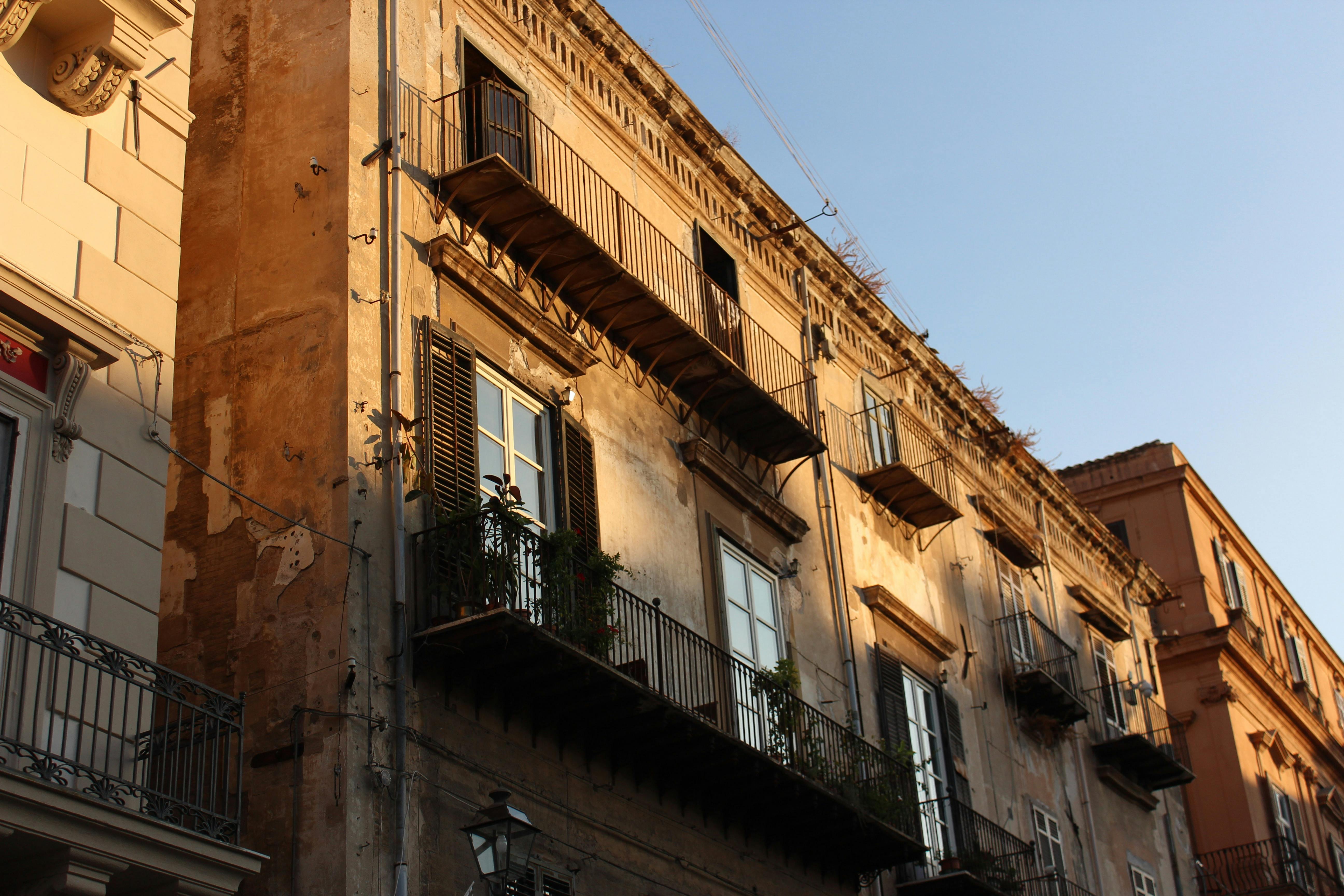 Apartment building in Palermo